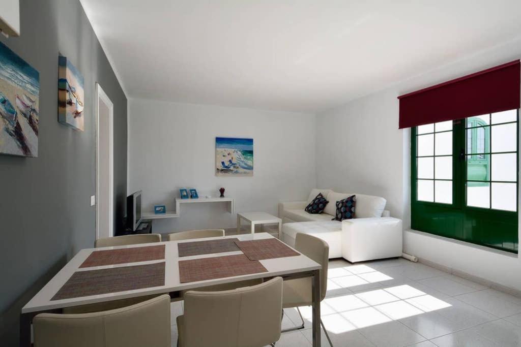 Vrys Apartment Close To The Beach Пуерто-дель-Кармен Екстер'єр фото